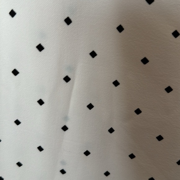 Pants white pattern with black size medium - Picture 3 of 3